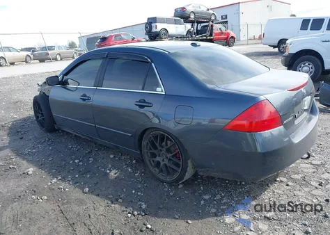 2007 Honda Accord 2.4 Ex z USA, uszkodzony, nr VIN 1HGCM56827A056670